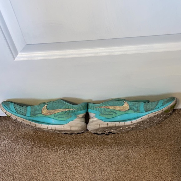 Teal Nike Women’s Free Runs 5.0 - Picture 9 of 16